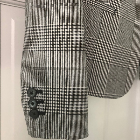 Banana Republic women’s blazer - Picture 5 of 14